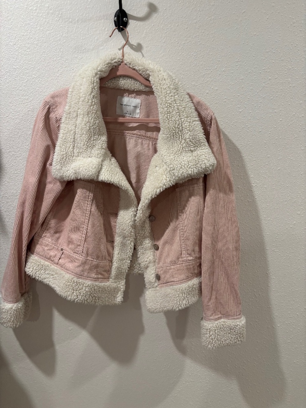 Celebrity Pink Women’s Pink Corduroy Sherpa-Lined Trucker Jacket Size Large